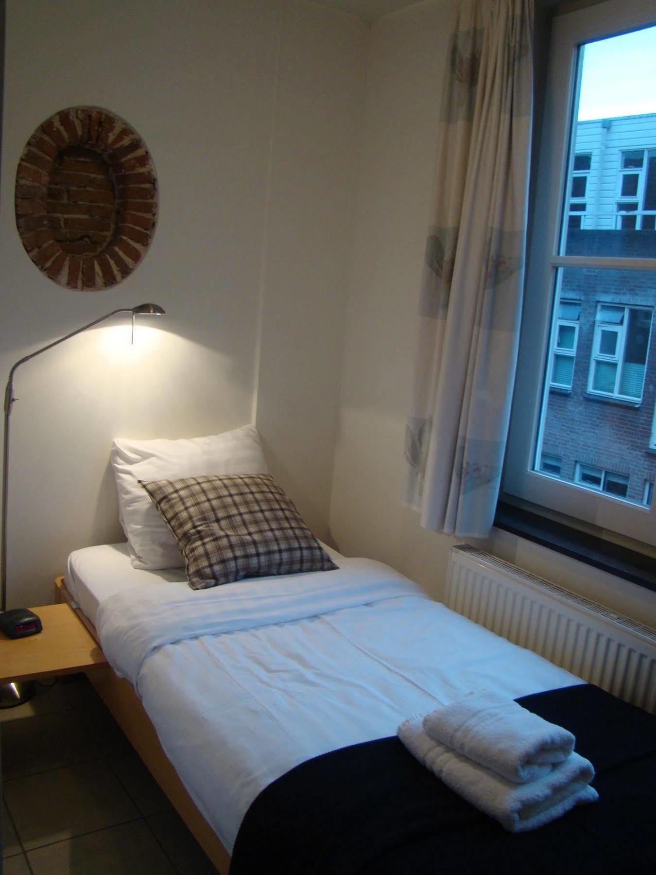 Hotel de Tabaksplant Amersfoort Bagian luar foto