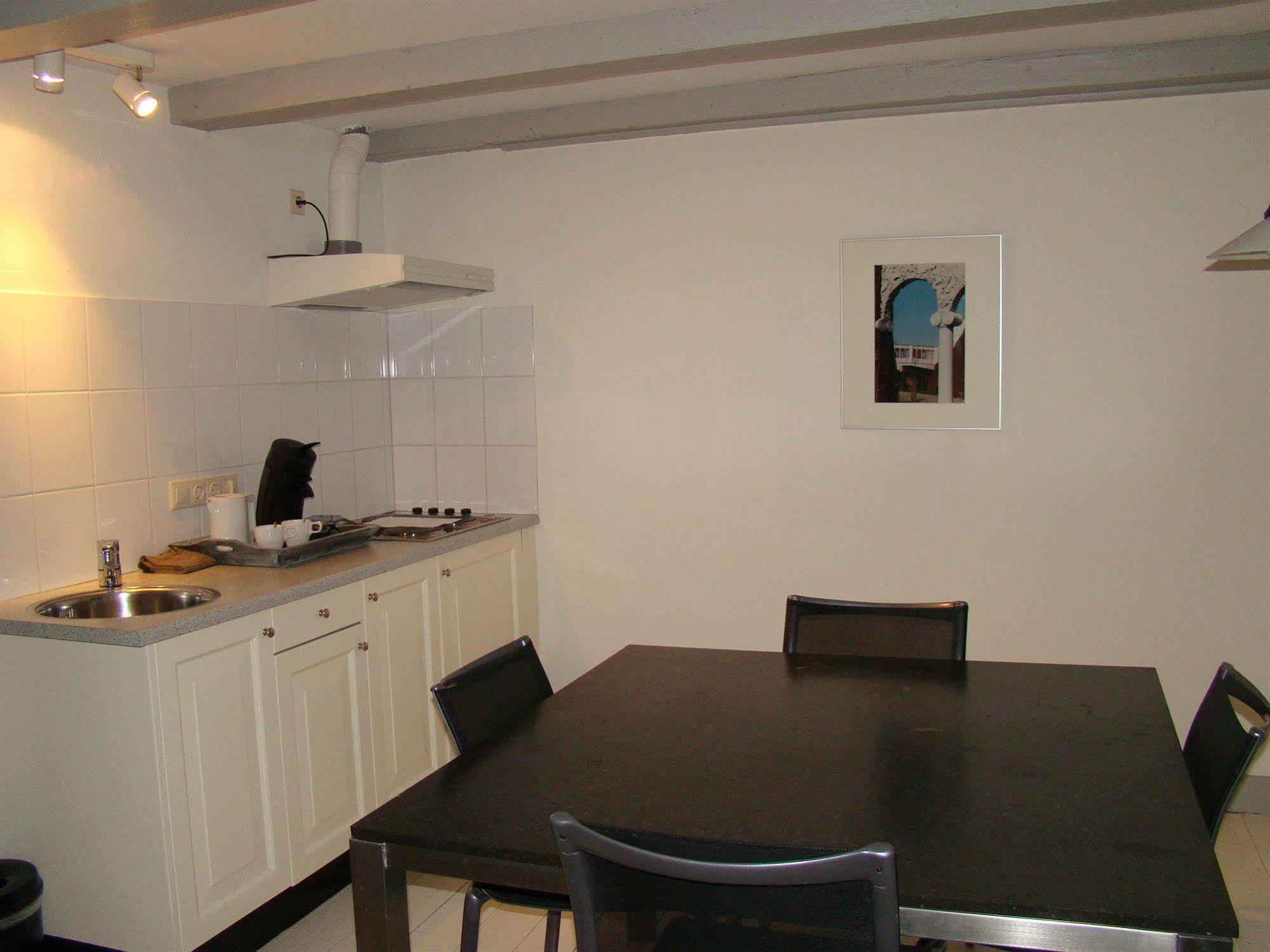 Hotel de Tabaksplant Amersfoort Bagian luar foto