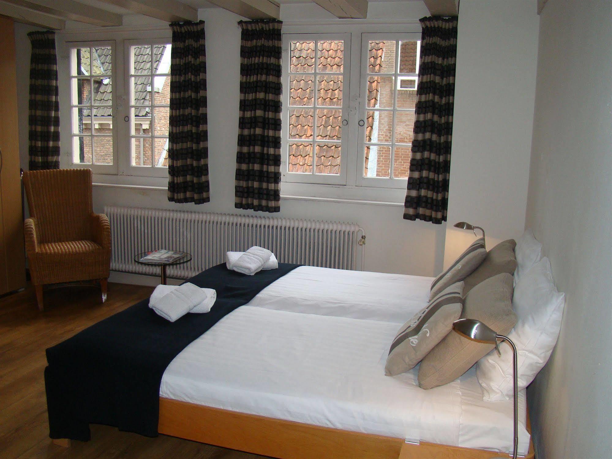 Hotel de Tabaksplant Amersfoort Bagian luar foto